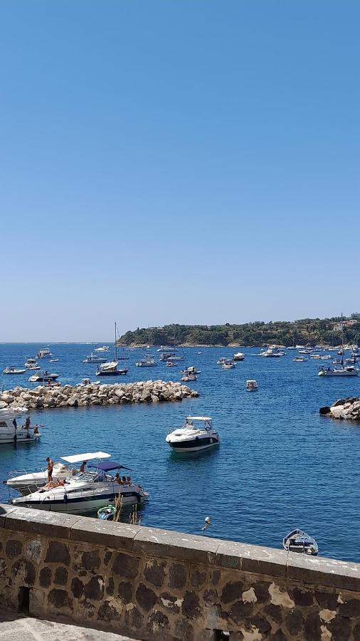 Residenza Mena Marina Corricella Διαμέρισμα Προτσίντα Εξωτερικό φωτογραφία